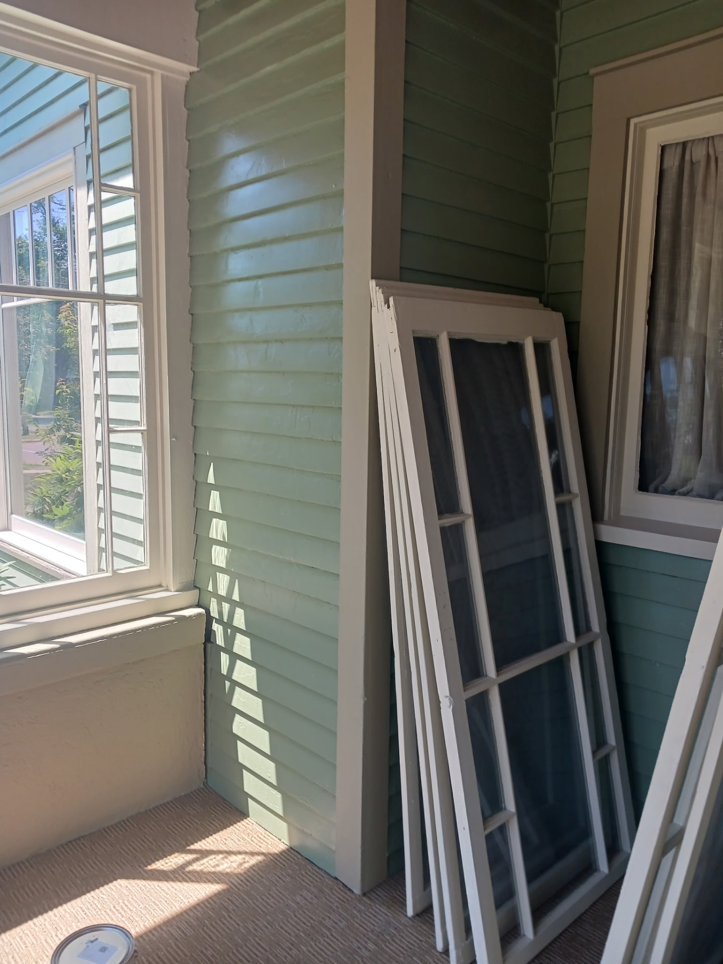 After — Finished sunroom corner