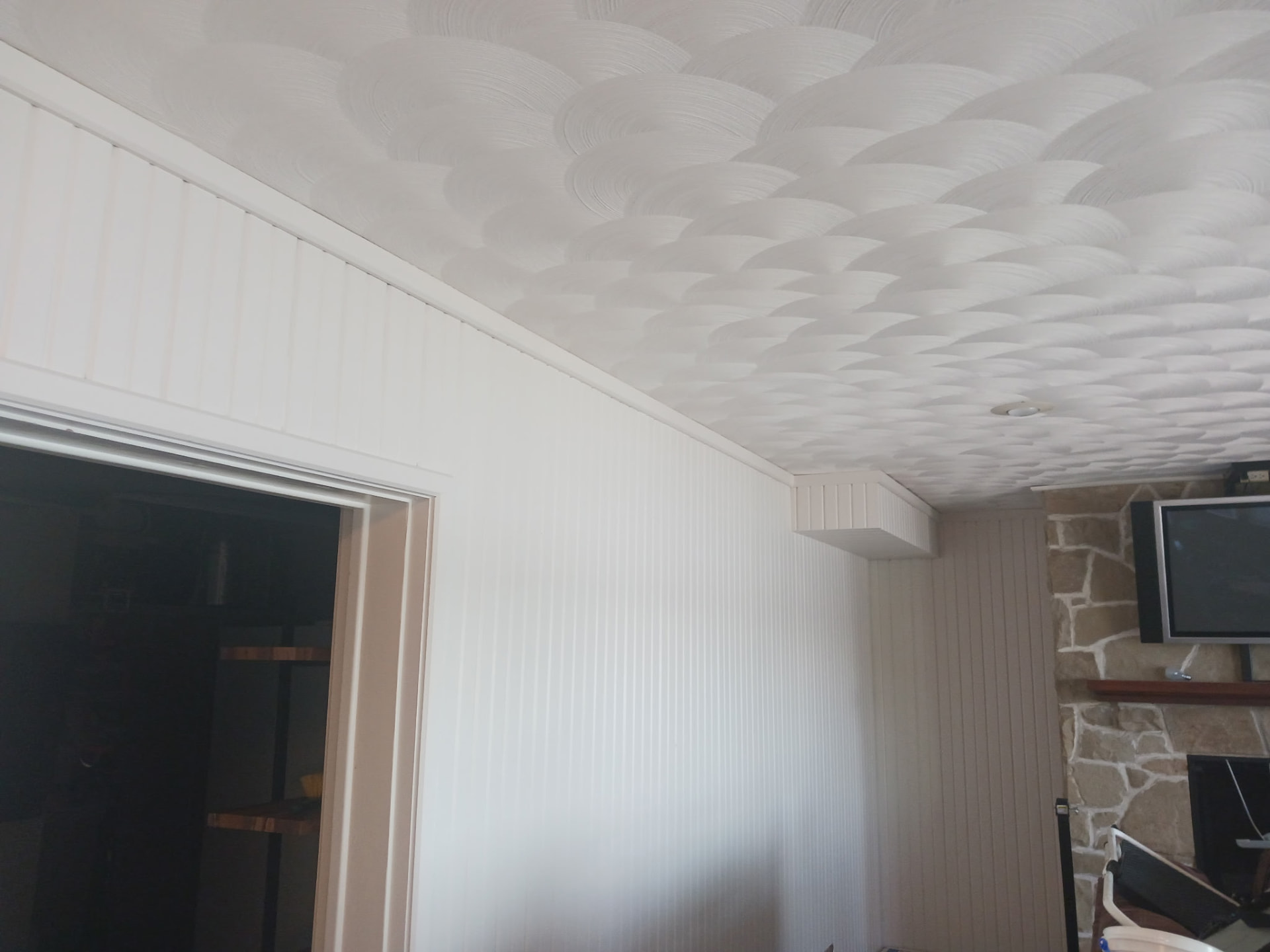 Bright finish along ceiling and trim